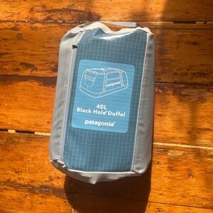 Patagonia 40L Black Hole Duffel
